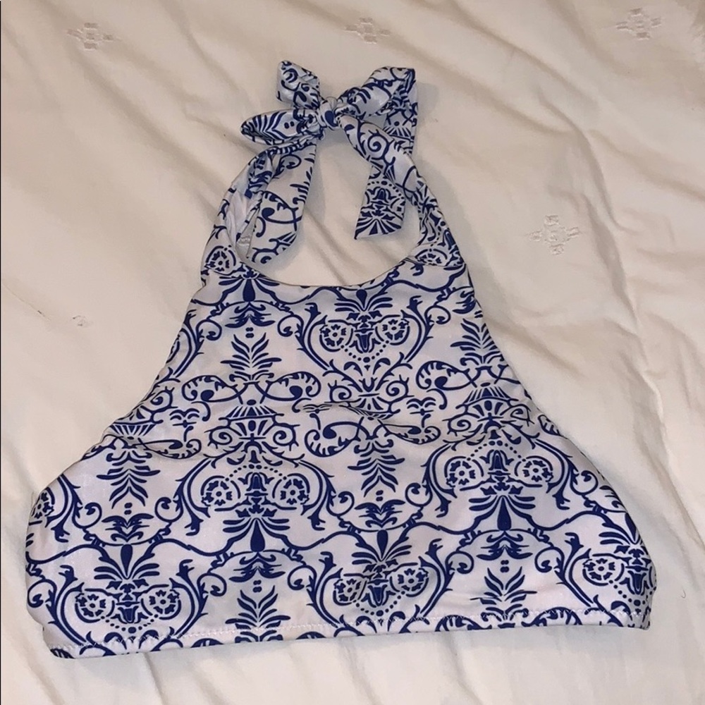porcelain pattern bikini top!